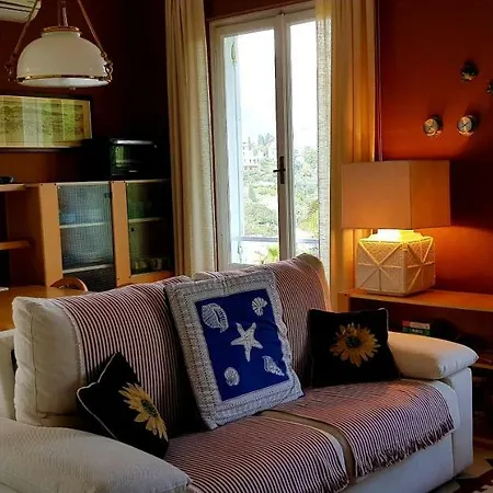 Il Terrazzo Sul Tigullio アパート